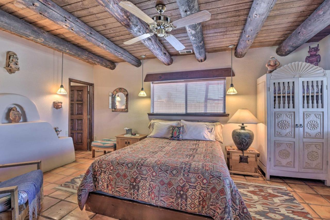 Eclectic El Prado Home With Hot Tub Near Downtown! Exterior photo