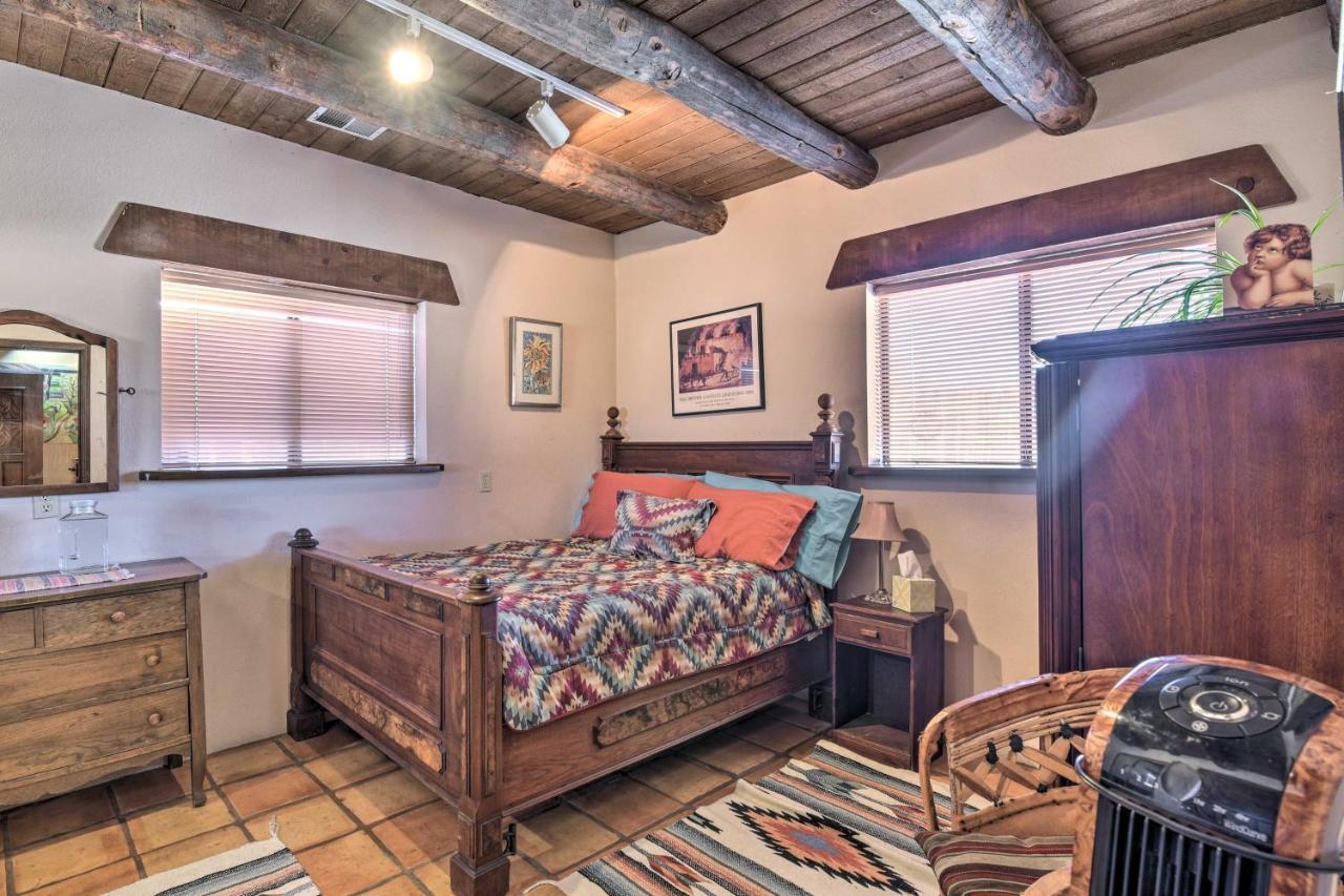 Eclectic El Prado Home With Hot Tub Near Downtown! Exterior photo