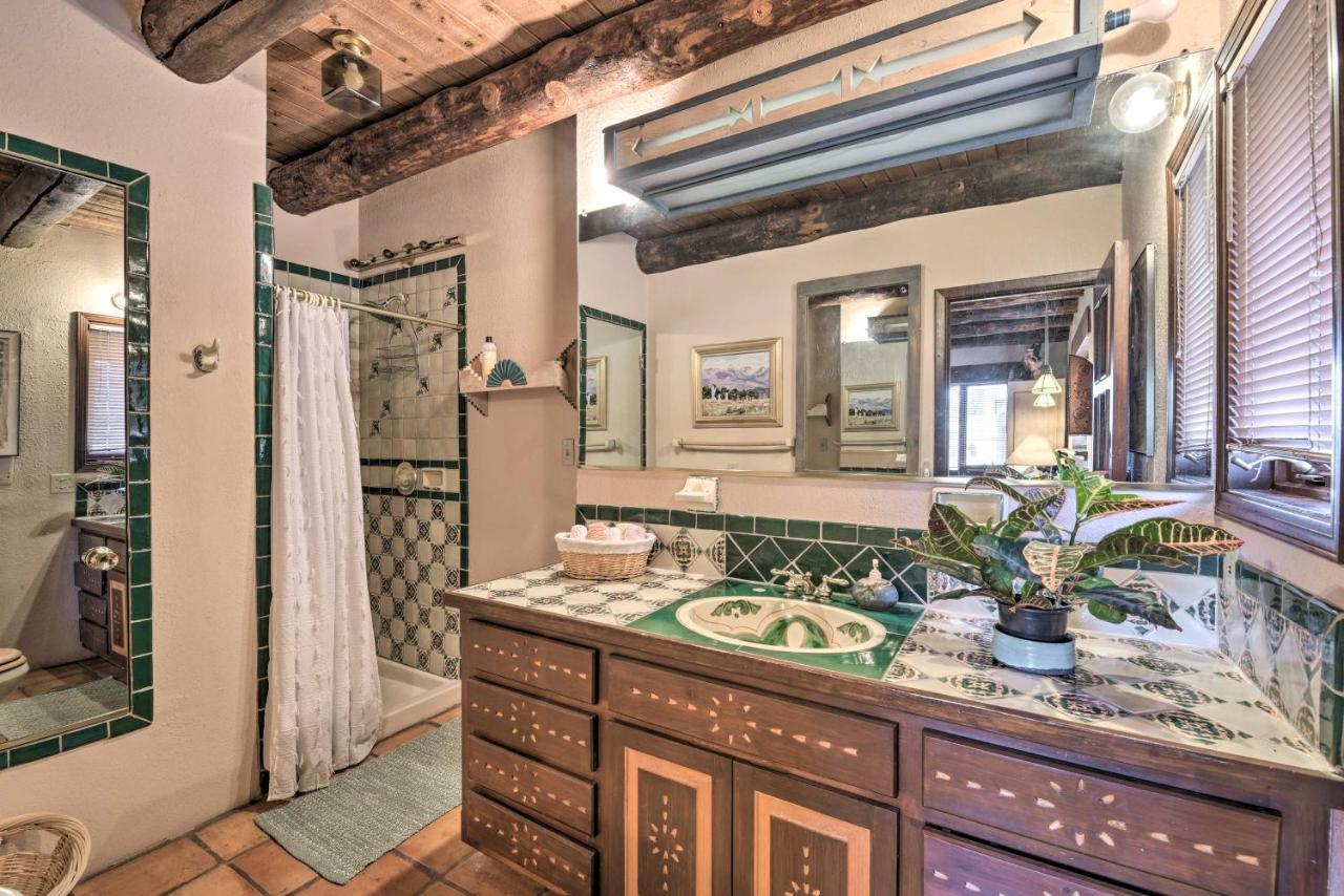 Eclectic El Prado Home With Hot Tub Near Downtown! Exterior photo
