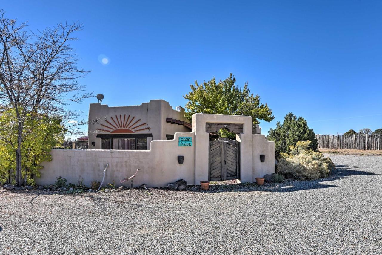 Eclectic El Prado Home With Hot Tub Near Downtown! Exterior photo