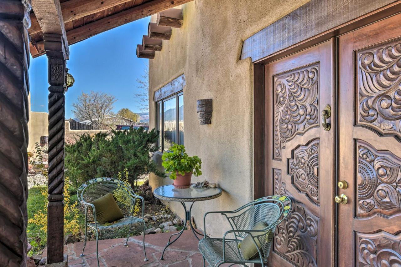 Eclectic El Prado Home With Hot Tub Near Downtown! Exterior photo